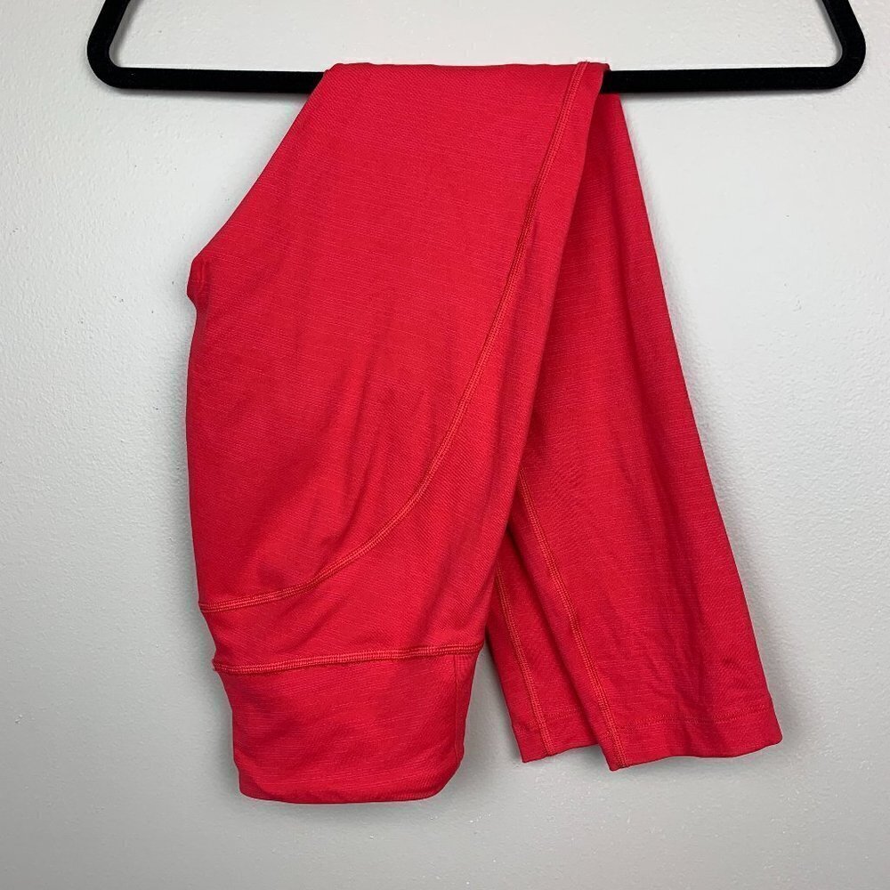 Outdoor Voices Medium Rise Bright Coral Cropped Leggings Size Small